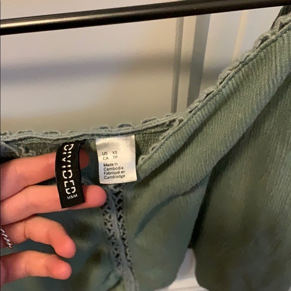 H&M women’s cropped tank-top - Picture 2 of 4